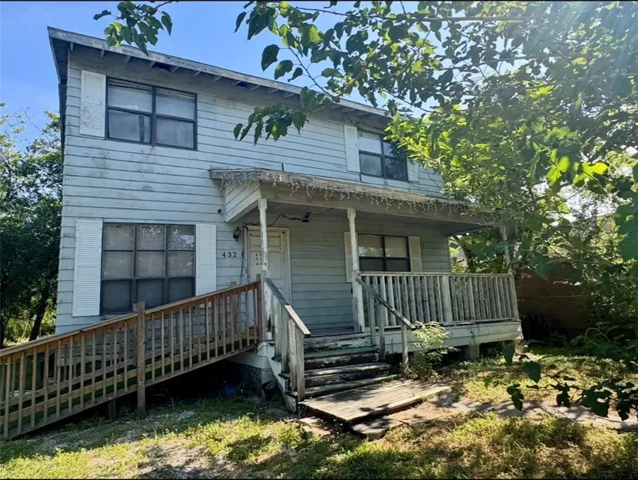 432 W Avenue D, Robstown, TX 78380 - #2