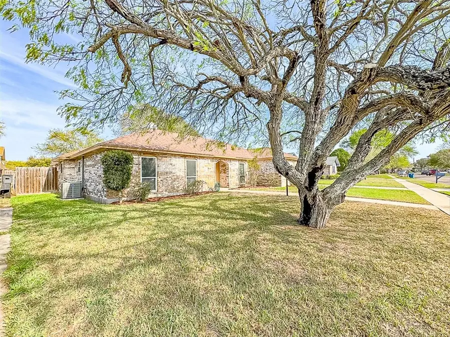 153 Sabine Street, Portland, TX 78374 - #3