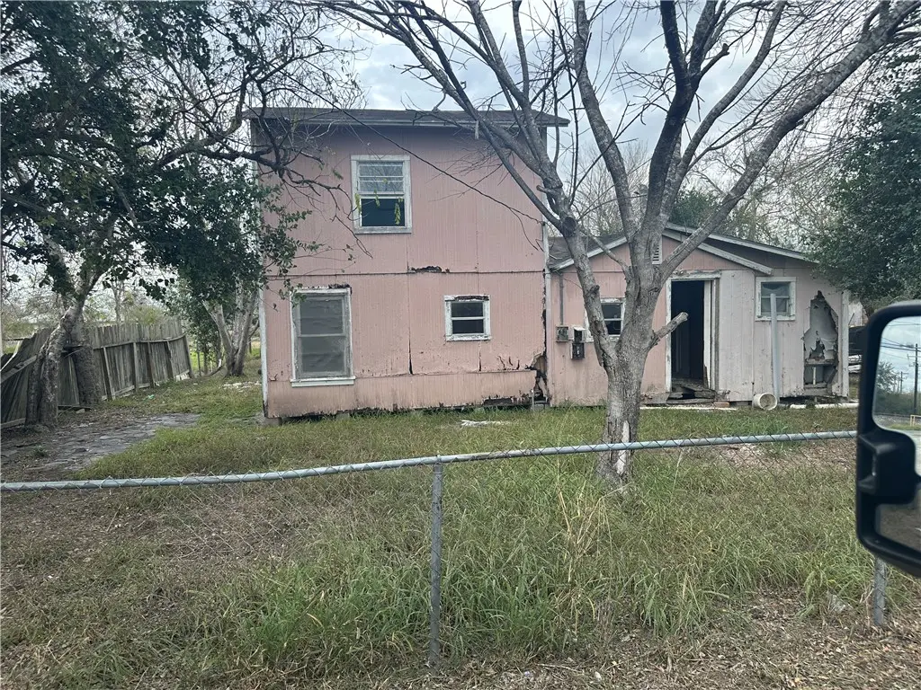 713 Rosita, Sinton, TX 78387 - #1