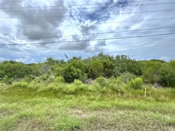 2803 Tx-361, Ingleside, TX 78362