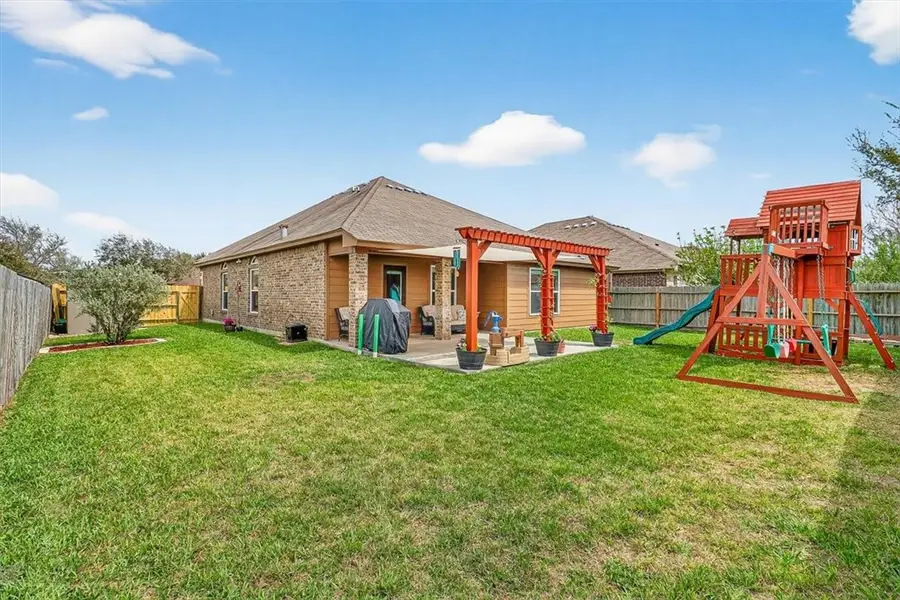 6009 Tapestry Drive, Corpus Christi, TX 78414 - #2