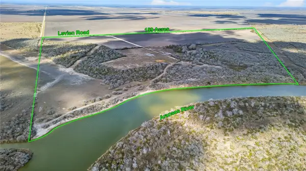 00 Levien Rd, Woodsboro, TX 78393