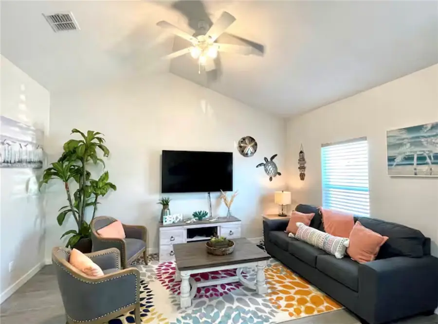 15109 Kokomo Drive, Corpus Christi, TX 78418 - #3