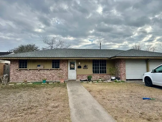 2015 Louisiana Street, Kingsville, TX 78363 - #1