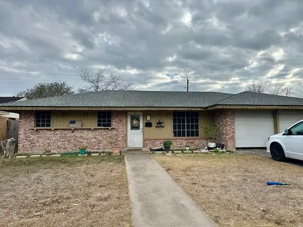 2015 Louisiana Street, Kingsville, TX 78363