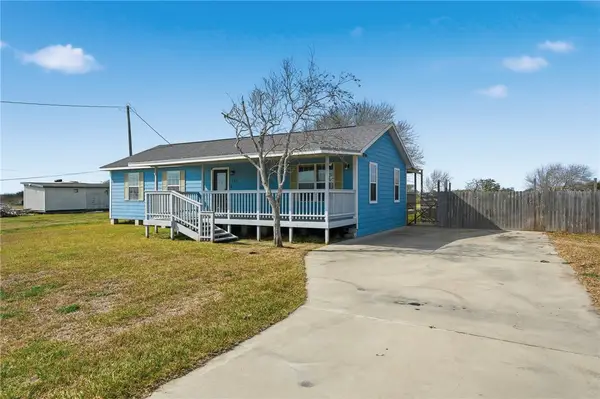 131 Janecek, Rockport, TX 78382