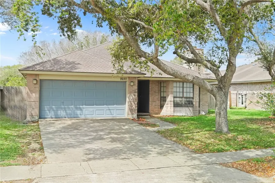 7037 Sun Wood Drive, Corpus Christi, TX 78413 - #2