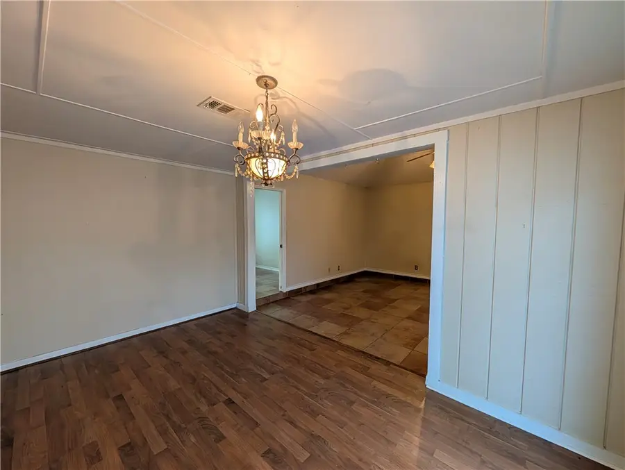 6142 Camway Drive, Corpus Christi, TX 78415 - #2