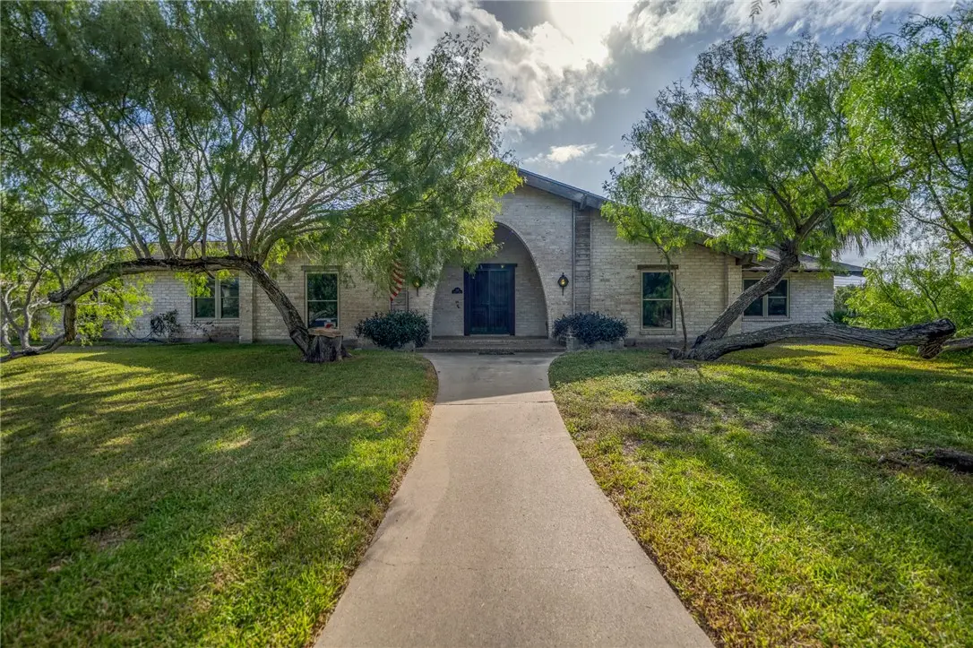 321 Bayshore Drive, Corpus Christi, TX 78412 - #1