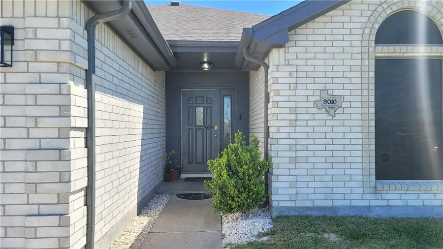 8010 Mitra Parkway, Corpus Christi, TX 78414 - #2