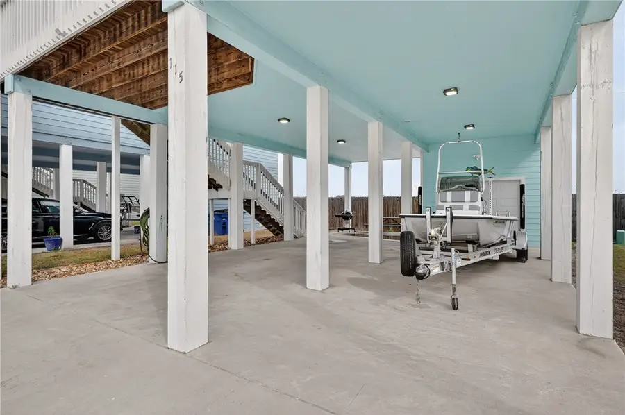 115 Stingray, Rockport, TX 78382 - #2