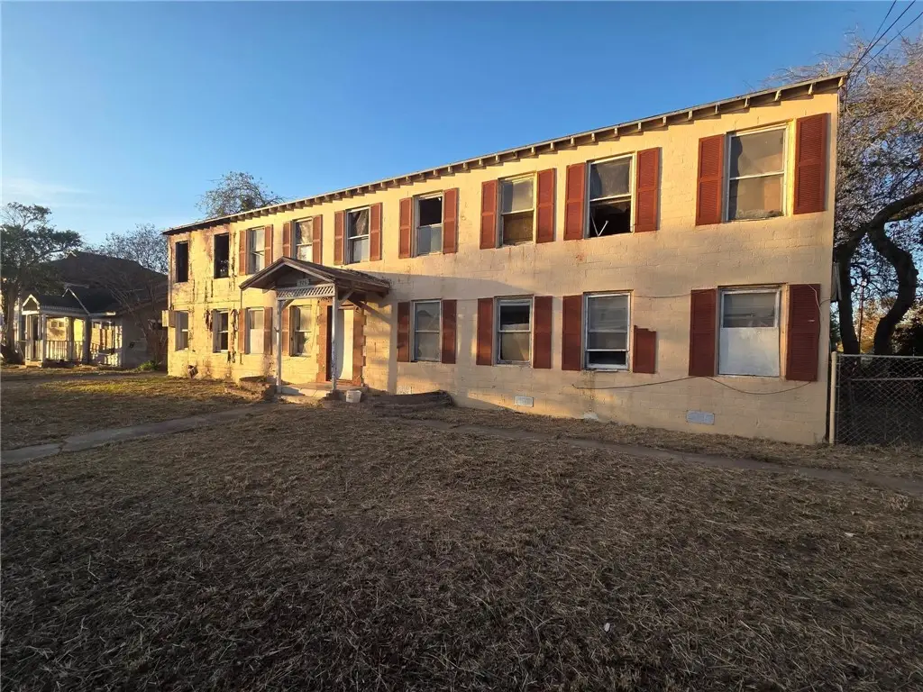 926 Park Avenue, Corpus Christi, TX 78401 - #1