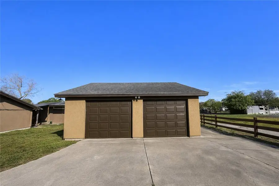 4005 Ridge, Robstown, TX 78380 - #3