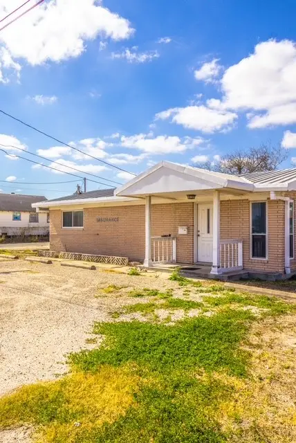 324 Hwy 359, Tynan, TX 78391