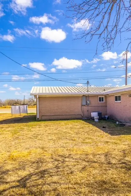 324 Hwy 359, Tynan, TX 78391 - #2