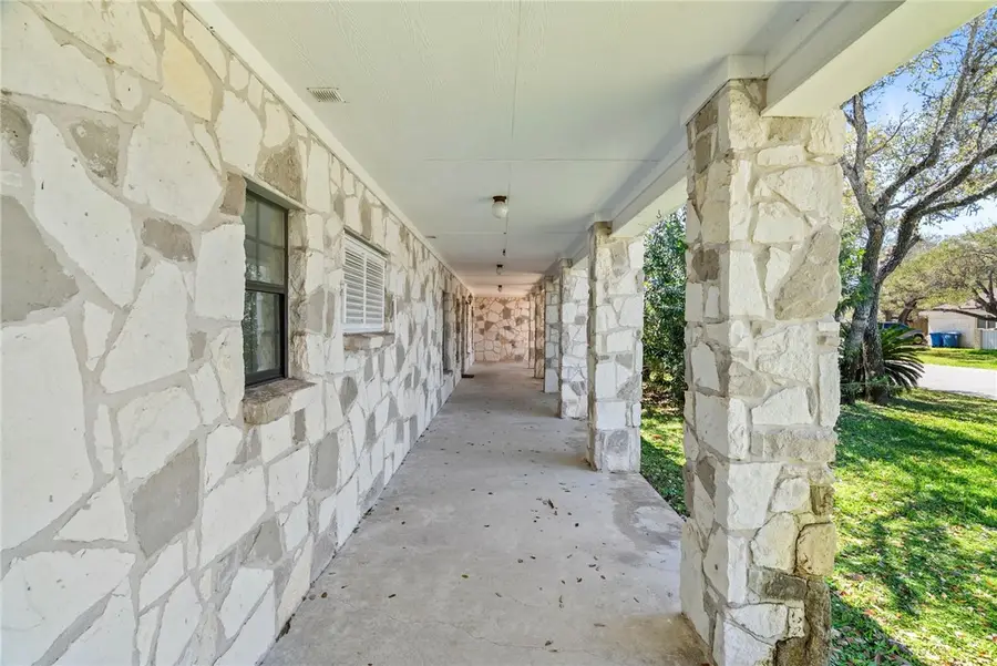 102 St. Andrews Street, Rockport, TX 78382 - #3