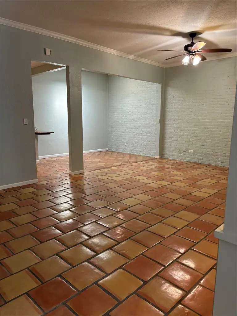 3535 Santa Fe Street #10, Corpus Christi, TX 78411 - #2