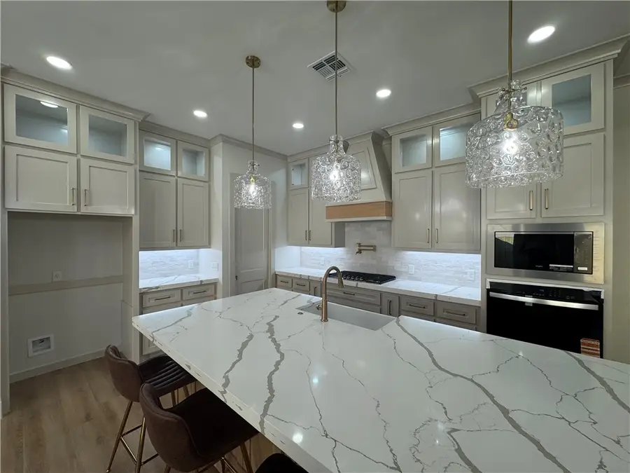 7621 Roman Drive, Corpus Christi, TX 78414 - #3