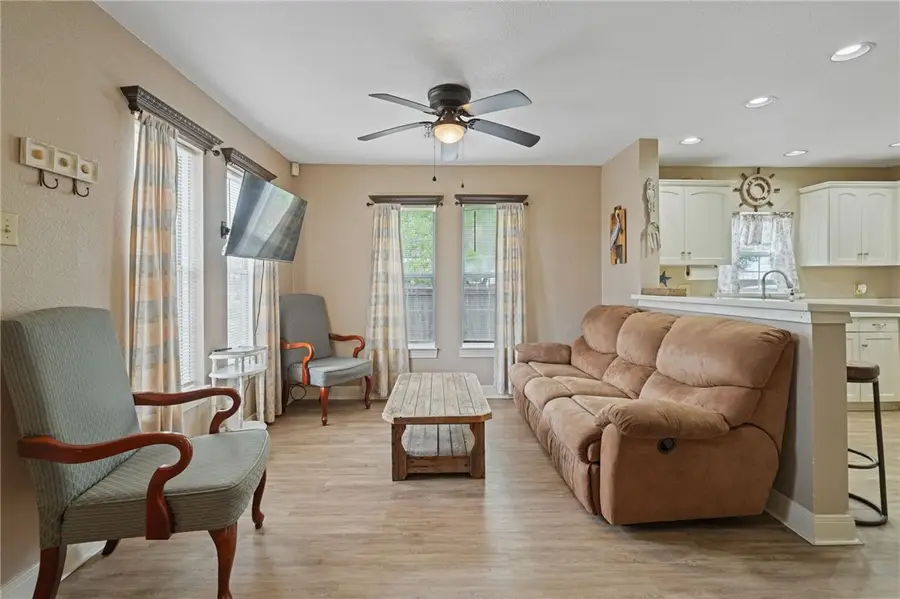 145 S Rife Street, Aransas Pass, TX 78336 - #3