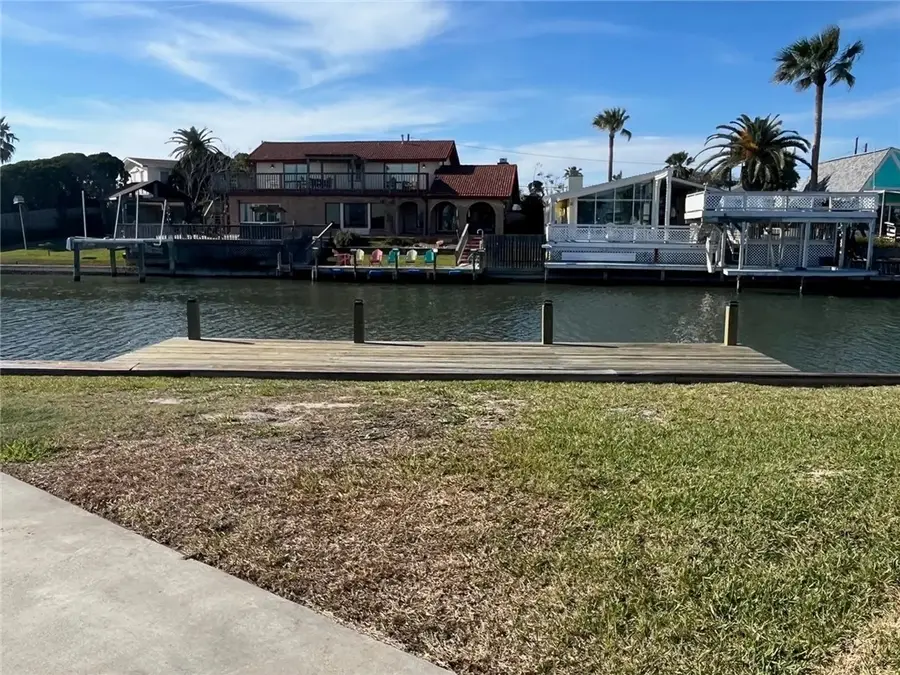 101 Caribbean Drive #25, Corpus Christi, TX 78418 - #2