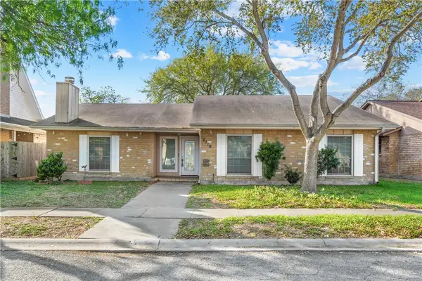 7210 Candy Ridge Road, Corpus Christi, TX 78413