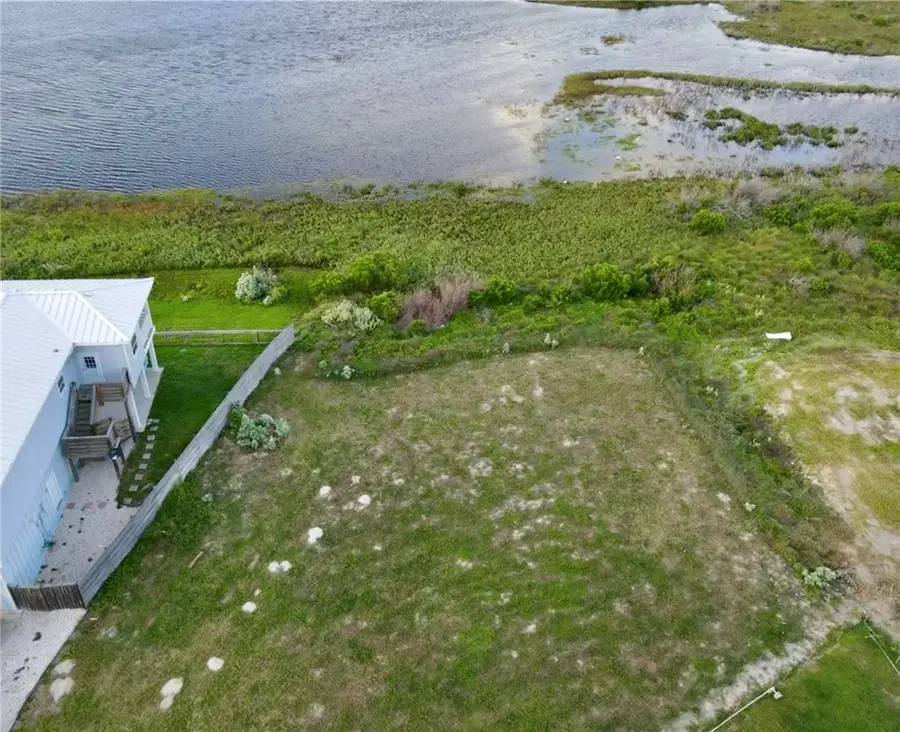 360 Paradise Pointe Drive, Port Aransas, TX 78373 - #2