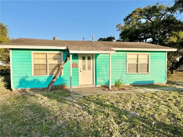 813 N Houston Street, Aransas Pass, TX 78336