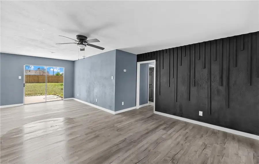 4906 Mildred Dr., Corpus Christi, TX 78411 - #3