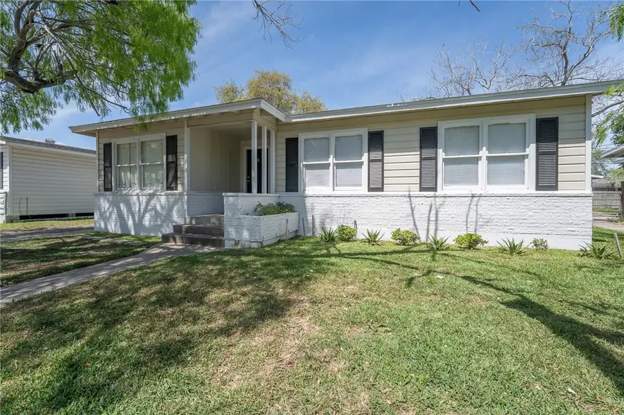 910 Wilshire Place, Corpus Christi, TX 78411 - #2