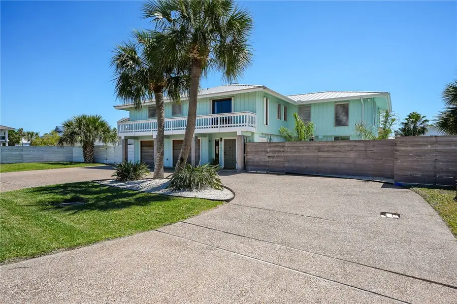 30 Bahama Drive, Rockport, TX 78382 - #2