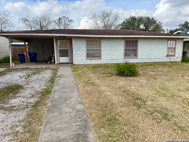 1013 E Huntington Street, Beeville, TX 78102 - #1
