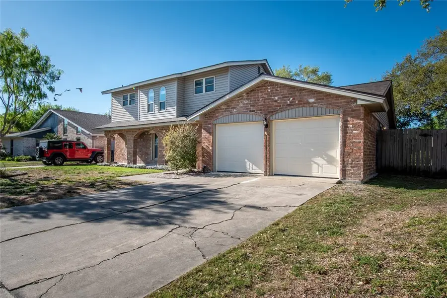 4513 Greensboro Drive, Corpus Christi, TX 78413 - #3