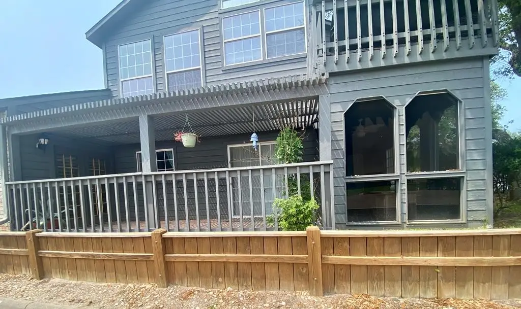 210 Oak Bay Street, Rockport, TX 78382 - #1