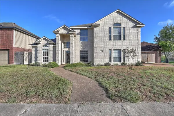 7417 Lake Micala Drive, Corpus Christi, TX 78413