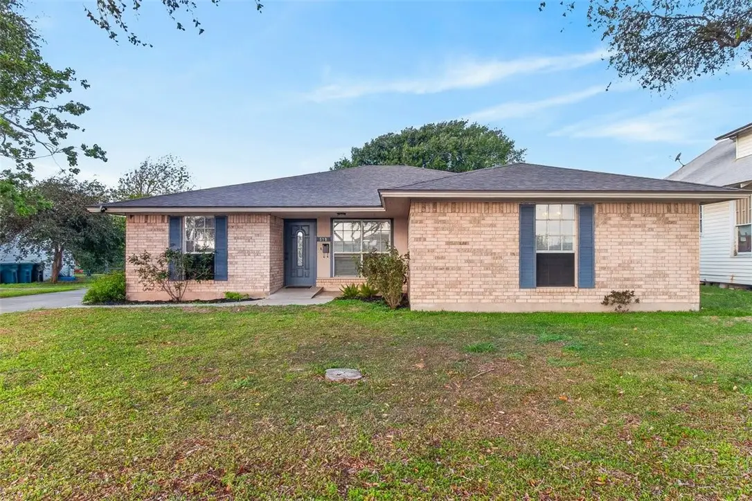 519 Moore Avenue, Portland, TX 78374 - #1
