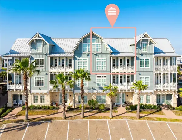 140 Social Circle #3-303, Port Aransas, TX 78373