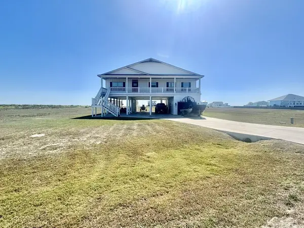 1504 Cape Velero Drive, Rockport, TX 78382
