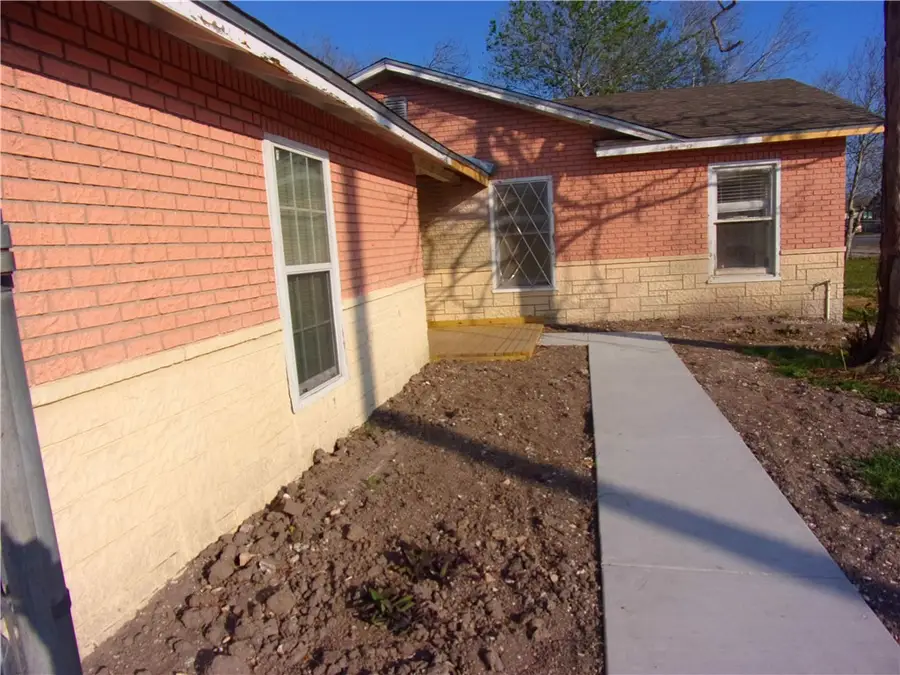 1914 Tarlton Street, Corpus Christi, TX 78415 - #2