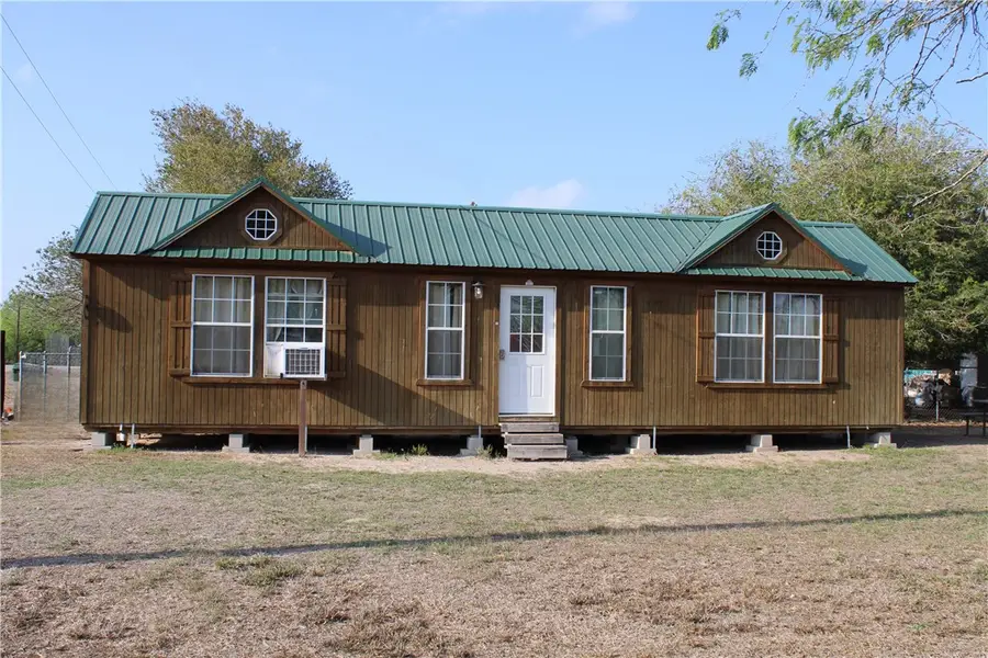 455 S Tony De La Rosa Street, Sarita, TX 78385 - #2