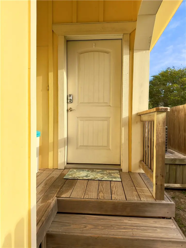 247 W Roberts Avenue #1, Port Aransas, TX 78373 - #2