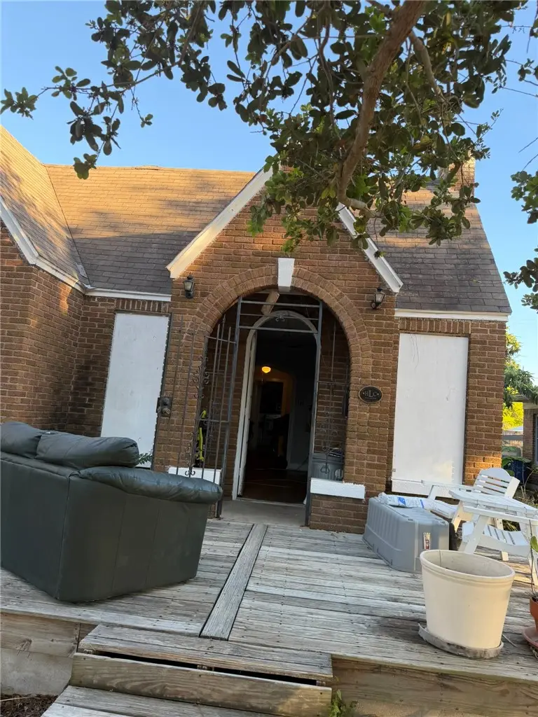 311 Clifford Street, Corpus Christi, TX 78404 - #2