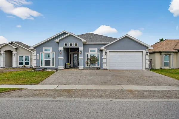 3045 Saint Eustatius Way, Corpus Christi, TX 78418