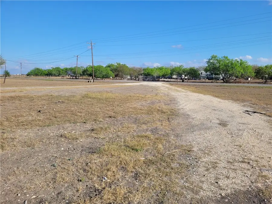 4650 County Road 36, Robstown, TX 78380 - #2