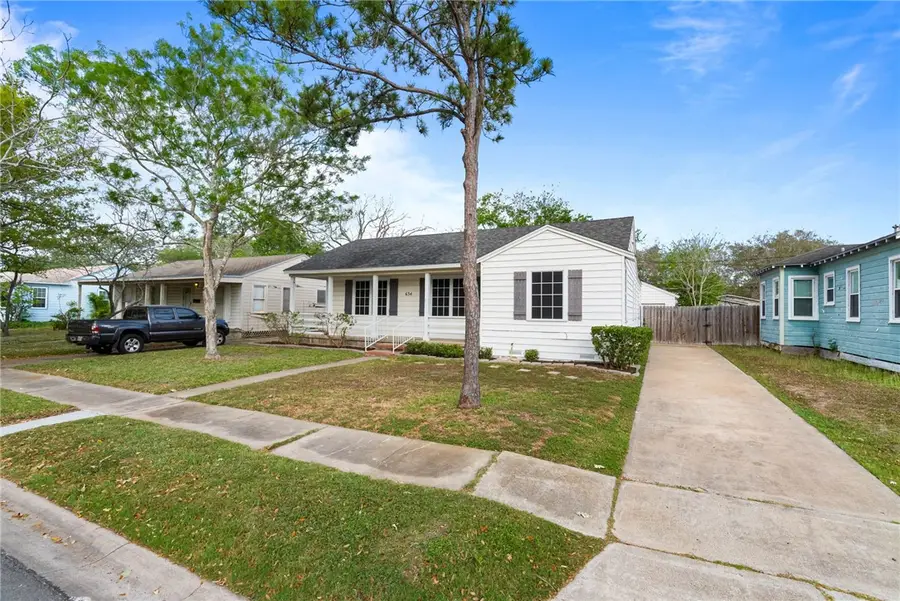 634 Sorrell Street, Corpus Christi, TX 78404 - #2