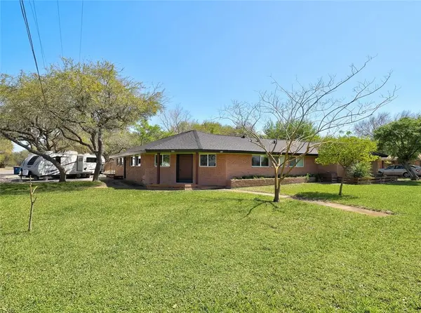 202 Sunset, Ingleside, TX 78362