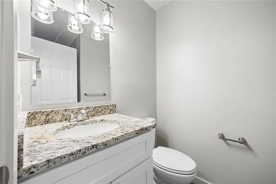 936 S 10th Street, Aransas Pass, TX 78336 - #3