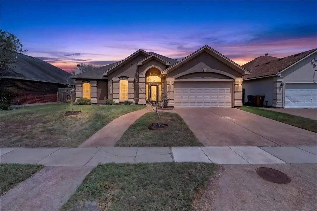 6130 Queen Jane Street, Corpus Christi, TX 78414 - #1