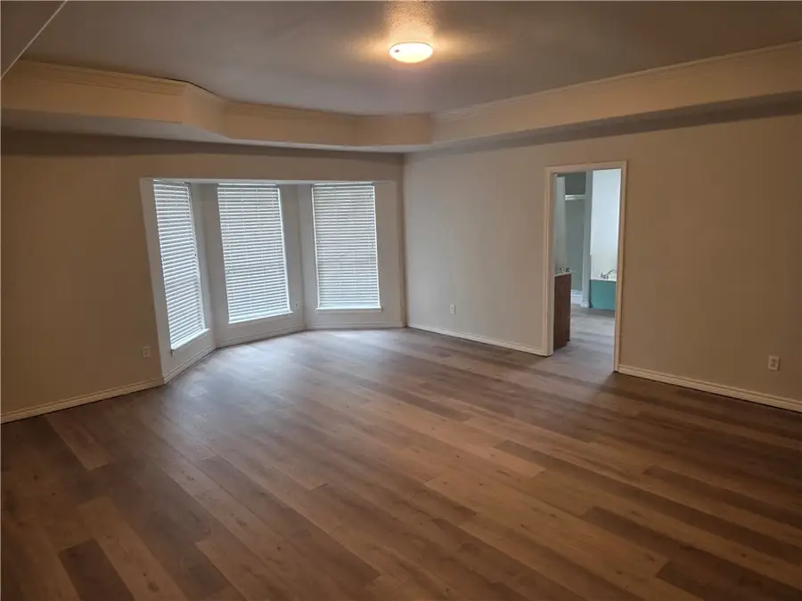 4201 Lake Apache Drive, Corpus Christi, TX 78413 - #2