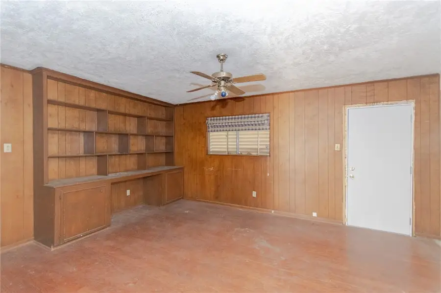 1037 Comal Street, Corpus Christi, TX 78407 - #3