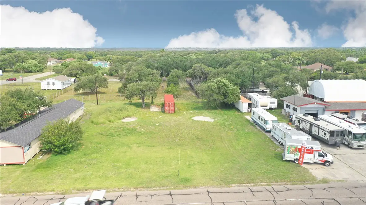 732 N Commercial Street, Aransas Pass, TX 78336 - #1